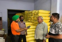 ਡਾ. ਗਹੇਜਾ ਦੀ ਅਗਵਾਈ ਵਿਚ ਖੇਤੀਬਾੜੀ ਵਿਭਾਗ ਵੱਲੋਂ ਖਾਦ ਡੀਲਰਾਂ ਦੀ ਚੈਕਿੰਗ